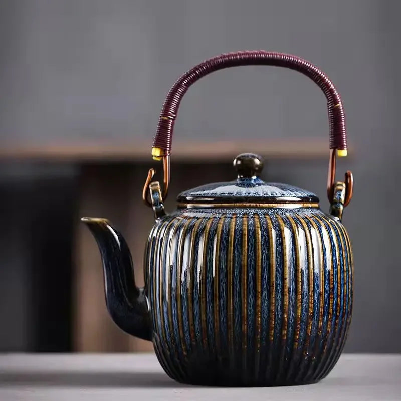 Ceramic Teapot with Filter