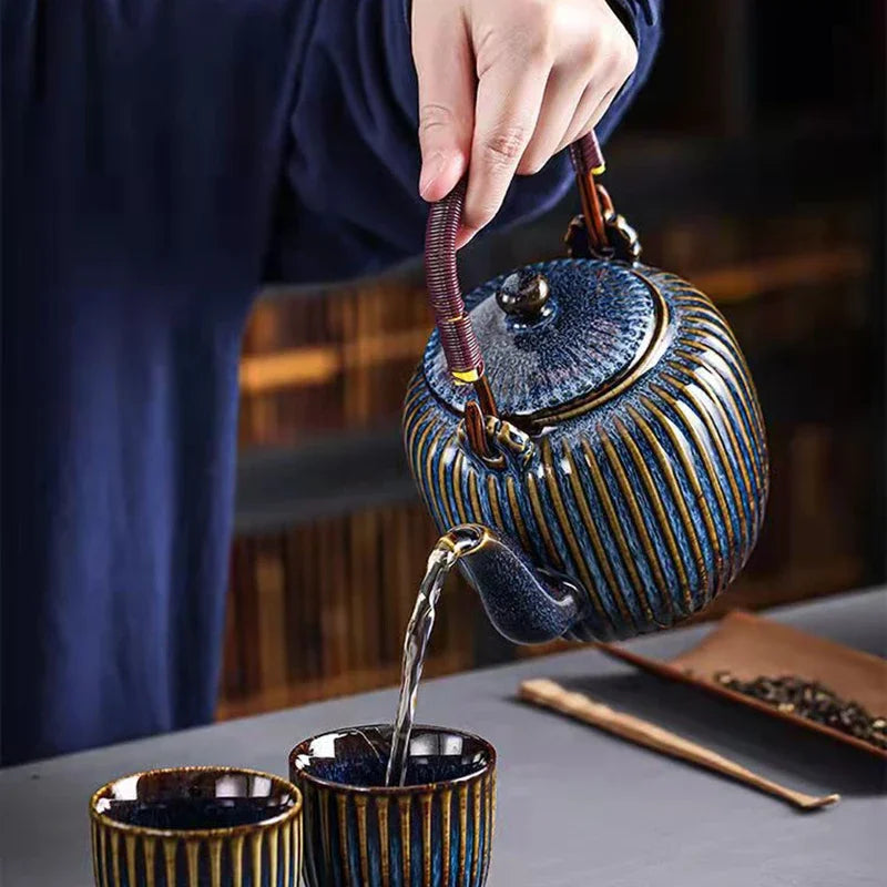 Ceramic Teapot with Filter